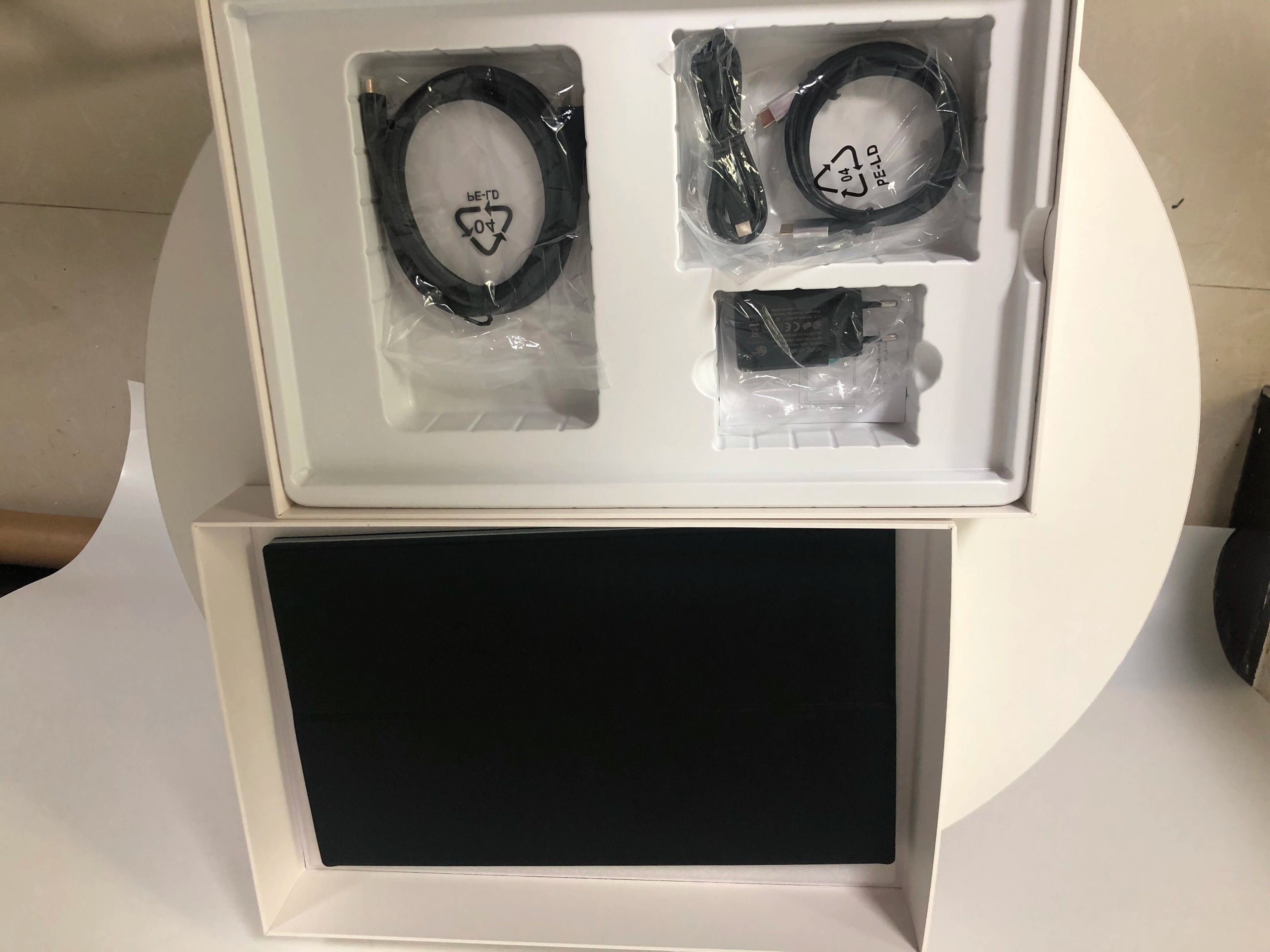 Aluminum 15.6 Inch Portable Monitor Mobile Phone Computer Game Console Extended Screen PS4/SWITCH/XBOXONE Lcd Monitor